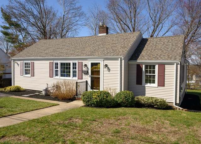 Property at 100 Hobart St, Braintree, MA 02184, 3 beds, 1 bath