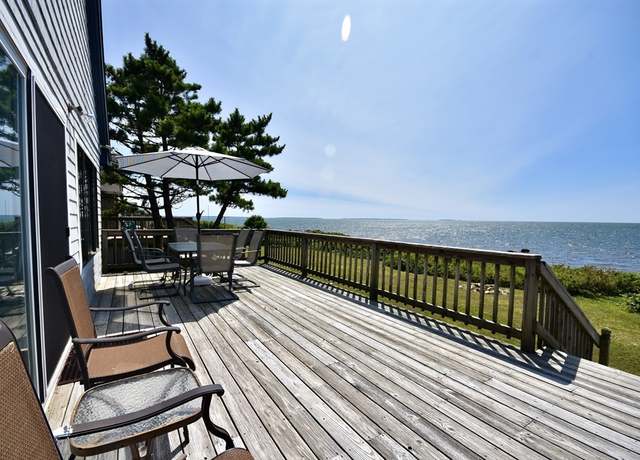 Property at 34 Balsam St, Fairhaven, MA 02719, 3 beds, 1 bath