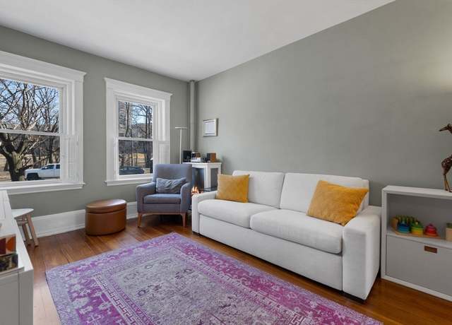 Property at 6 Parkway Rd #1, Brookline, MA 02445, 2 beds, 2 baths