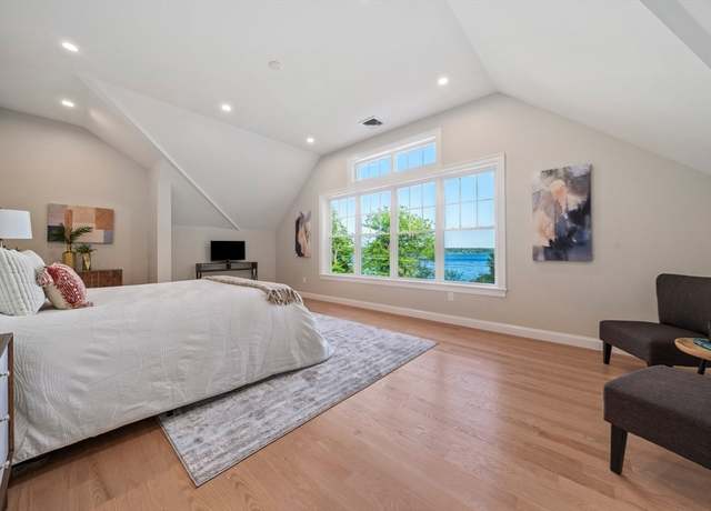 Property at 43 Lake Ave, Sharon, MA 02067, 4 beds, 3.5 baths