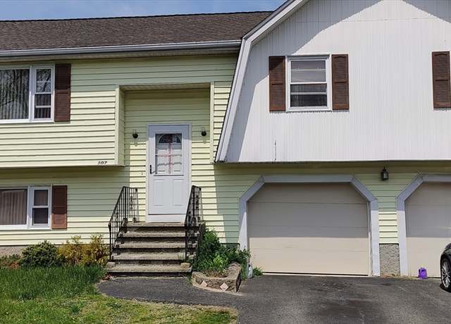 Property at 107 Chestnut Cir, Randolph, MA 02368, 3 beds, 3 baths