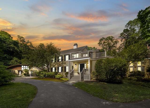 Property at 44 Ripley Hill Rd, Concord, MA 01742, 5 beds, 3.5 baths