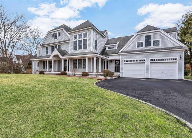 Property at 326 Willowbend, Mashpee, MA 02649, 4 beds, 3.5 baths