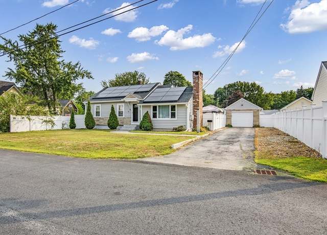 Property at 10 Hatch St, Nashua, NH 03060, 2 beds, 1 bath