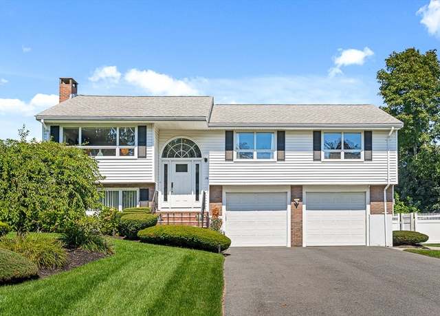 Property at 16 Cricklewood Dr, Stoneham, MA 02180, 3 beds, 2.5 baths