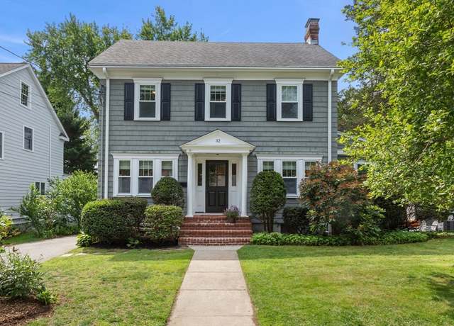 Property at 32 Oneida Rd, Winchester, MA 01890, 5 beds, 4 baths