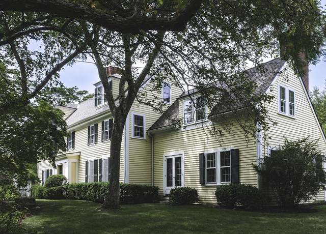 Property at 824 Hale St, Beverly, MA 01915, 7 beds, 4.5 baths
