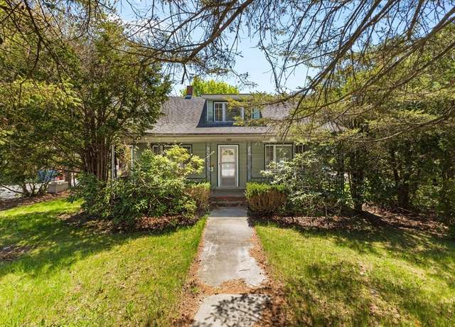 Property at 382 Winthrop St, Taunton, MA 02780, 3 beds, 1 bath