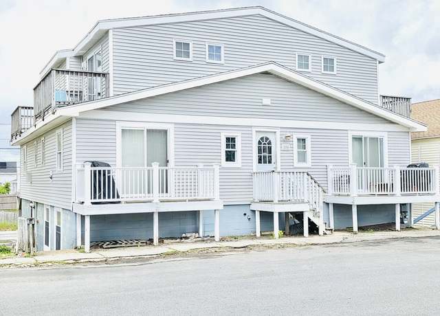Property at 106 Railroad Ave, Salisbury, MA 01952, 8 beds, 6 baths