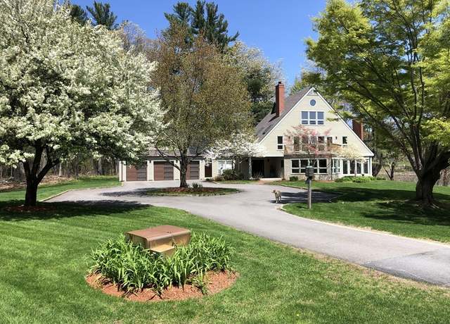 Property at 527 Bedford Rd, Carlisle, MA 01741, 4 beds, 4.5 baths