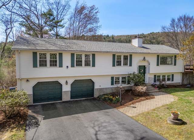 Property at 28 Woodlawn Dr, Sturbridge, MA 01566, 4 beds, 3 baths