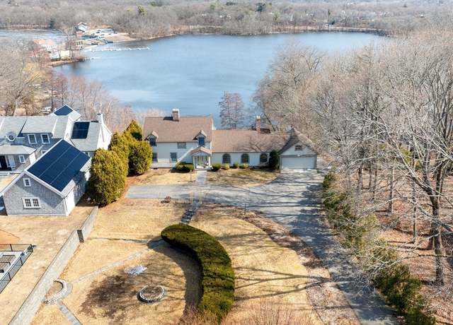 Property at 335 Mystic St, Arlington, MA 02474, 4 beds, 2.5 baths