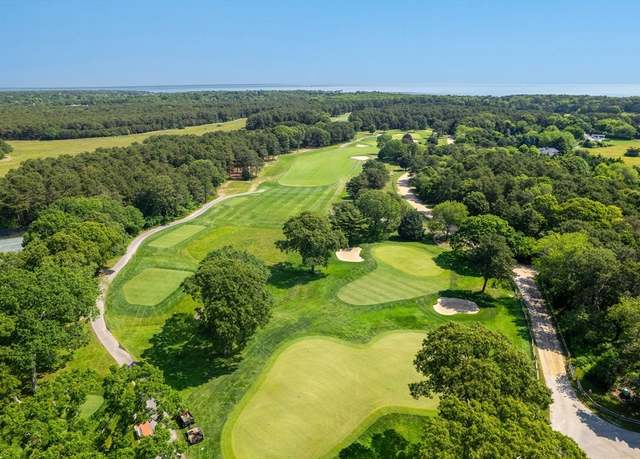 Property at 25 Ice Pond Ln, Oak Bluffs, MA 02557