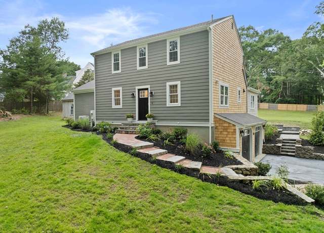 Property at 60 Pleasant St, Marshfield, MA 02050, 3 beds, 2.5 baths