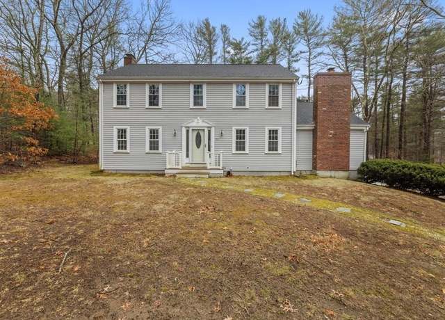 Property at 621 Lincoln St, Duxbury, MA 02332, 4 beds, 2.5 baths