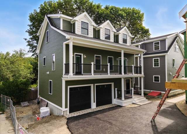 Property at 11 Washington St #4, Ipswich, MA 01938, 3 beds, 3.5 baths