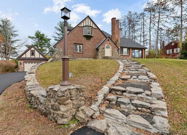Property at 24 Jackson Park, Gardner, MA 01440, 4 beds, 3.5 baths