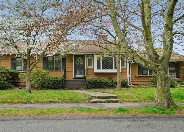 Property at 70 Bestick Rd, Braintree, MA 02184, 3 beds, 1.5 baths