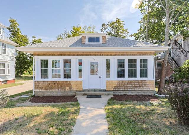Property at 32 Pearl St, Barnstable, MA 02601, 2 beds, 1 bath
