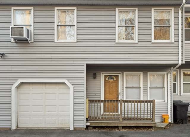 Property at 84 10th St #5, Lowell, MA 01850, 2 beds, 1.5 baths