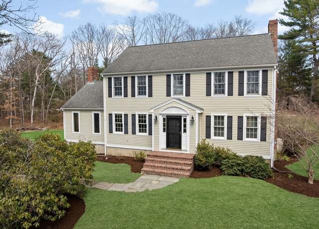 Property at 24 Chamberlain Run, Hingham, MA 02043, 4 beds, 2.5 baths