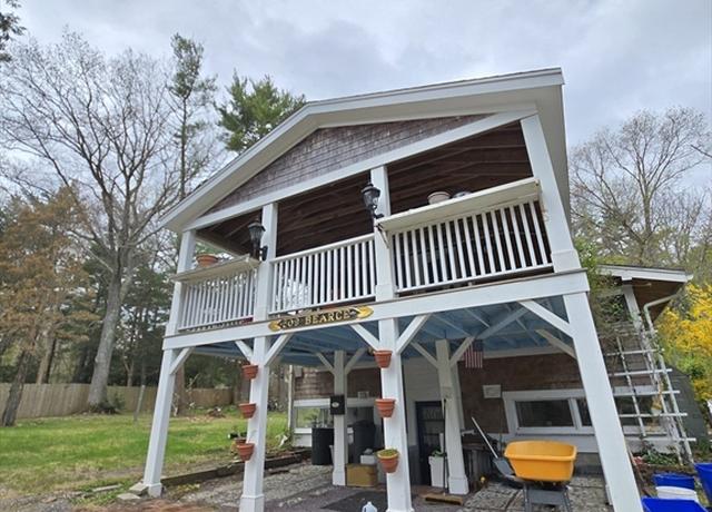 Property at 609 Country Way, Scituate, MA 02066, 3 beds, 1.5 baths