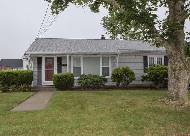 Property at 196 Luther Ave, Somerset, MA 02726, 3 beds, 2 baths