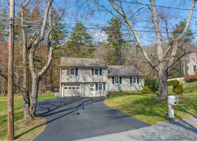 Property at 69 Cricket Dr, Sturbridge, MA 01566, 4 beds, 2 baths