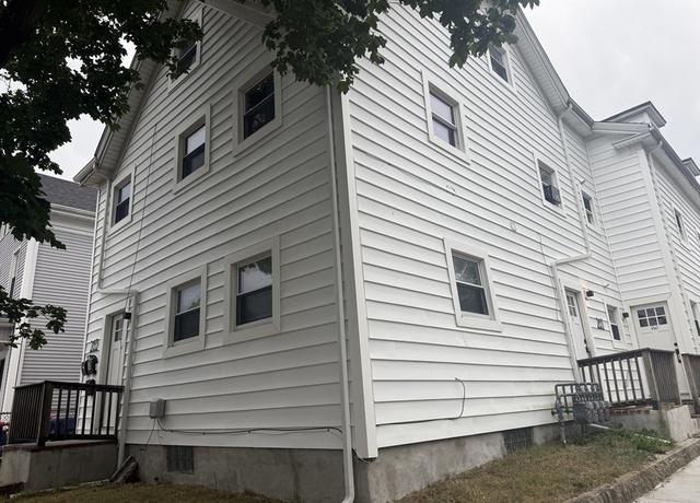 Property at 263 Acushnet Ave, New Bedford, MA 02740, 11 beds, 4 baths