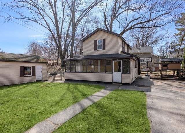 Property at 66 Shore Dr, Auburn, MA 01501, 3 beds, 2 baths