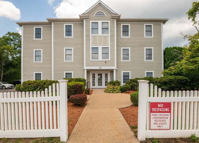 Property at 234 Water St #204, Wakefield, MA 01880, 2 beds, 1 bath