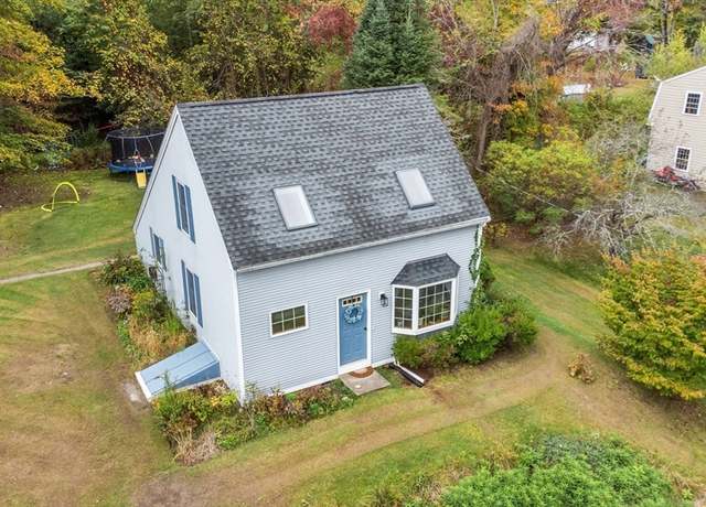 Property at 11 Derby Rd, Berlin, MA 01503, 2 beds, 1.5 baths