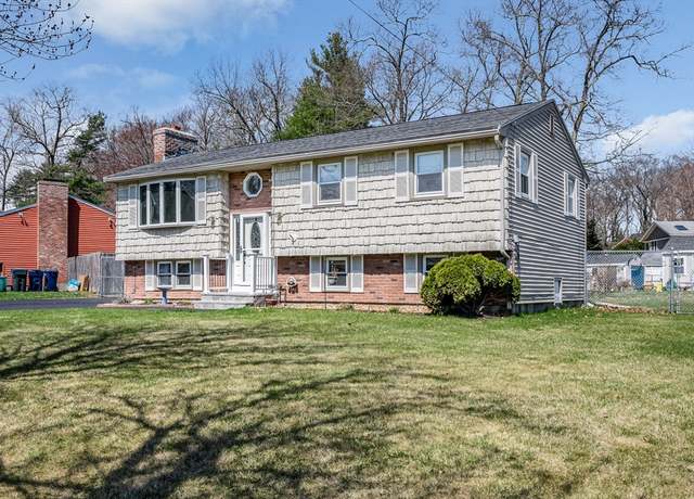 Property at 360 Primrose Hill Rd, Dracut, MA 01826, 5 beds, 1.5 baths