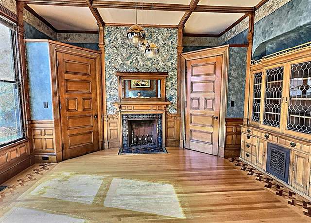 Property at 390 Pawtucket St #1, Lowell, MA 01854, 4 beds, 2 baths