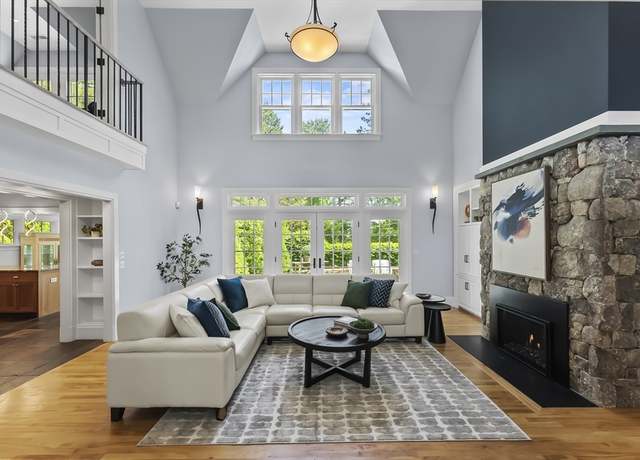 Property at 9 Stones Throw, Plymouth, MA 02360, 4 beds, 4.5 baths