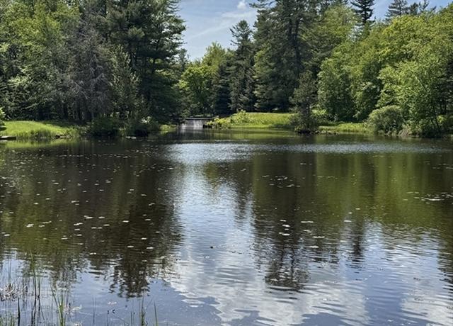 Property at 6 Chippewa Dr, Heath, MA 01346, 2 beds, 1 bath