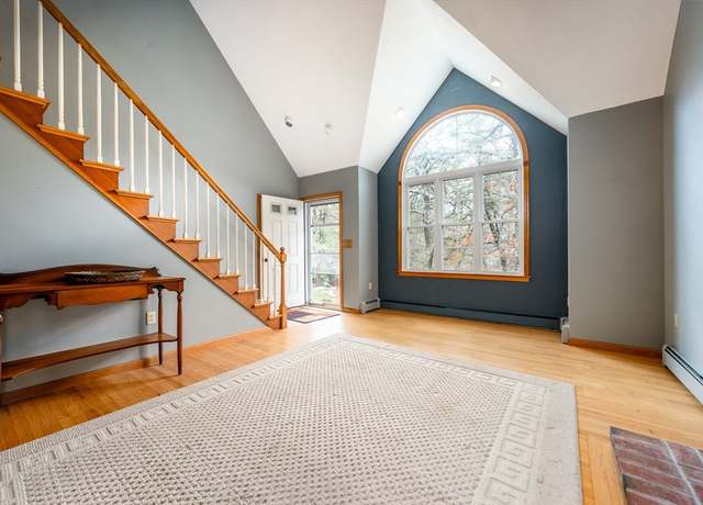 Property at 19 Mutiny Way, Mashpee, MA 02649, 2 beds, 2 baths