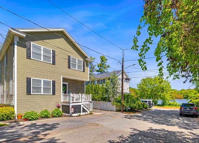 Property at 36 Lockwood Rd, Lynnfield, MA 01940, 3 beds, 3.5 baths