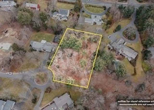 Property at 5 Dennis Rd, Longmeadow, MA 01106