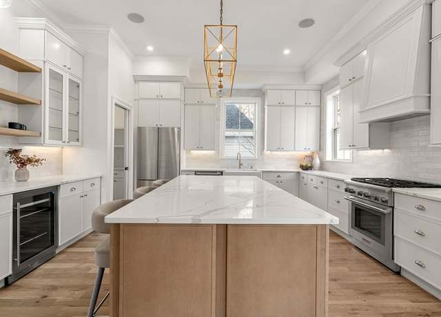 Property at 12 Walnut #2, Watertown, MA 02472, 4 beds, 4.5 baths