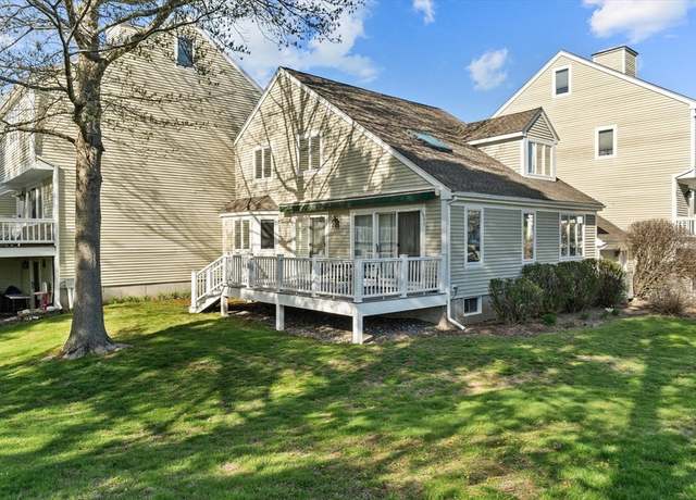 Property at 14 Abington St #14, Danvers, MA 01923, 2 beds, 2.5 baths