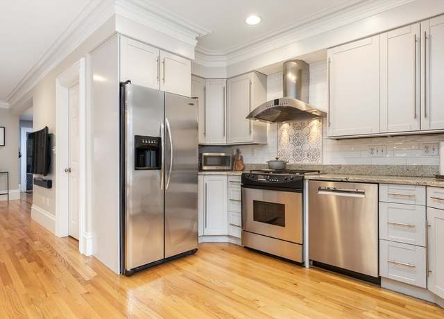 Property at 33 Concord Sq #1, Boston, MA 02118, 3 beds, 1.5 baths