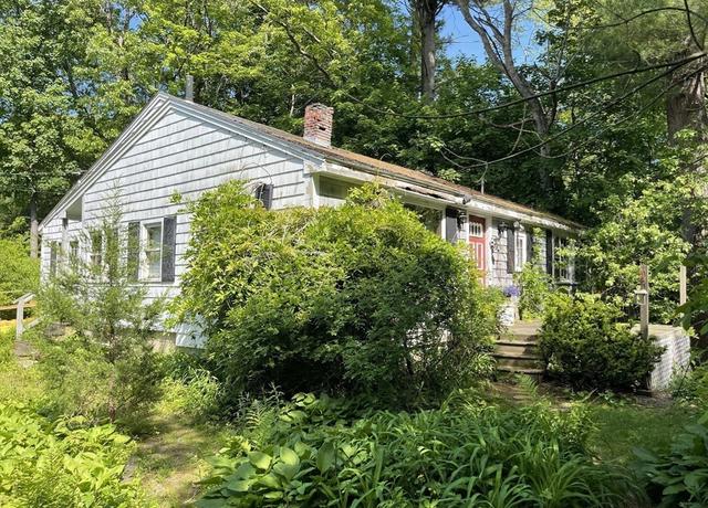 Property at 127 Depot Rd, Boxford, MA 01921, 4 beds, 1.5 baths