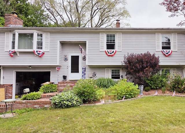 Property at 218 Pleasant, Seekonk, MA 02771, 3 beds, 2 baths