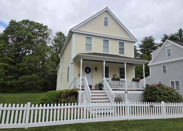 Property at 27 Mcintosh Dr #27, Stow, MA 01775, 3 beds, 2.5 baths
