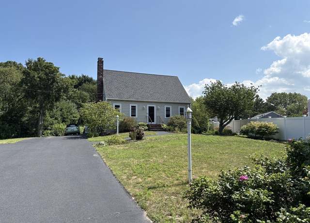 Property at 1221 Ocean St, Marshfield, MA 02050, 4 beds, 2.5 baths
