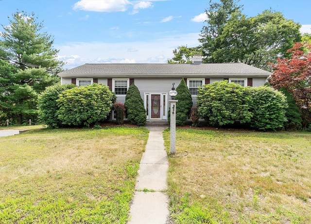 Property at 9 E Park Rd, Sterling, MA 01564, 3 beds, 2.5 baths