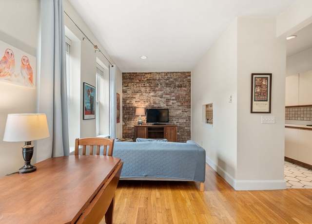 Property at 121 Salem St Unit 4D, Boston, MA 02113, 1 bed, 1 bath