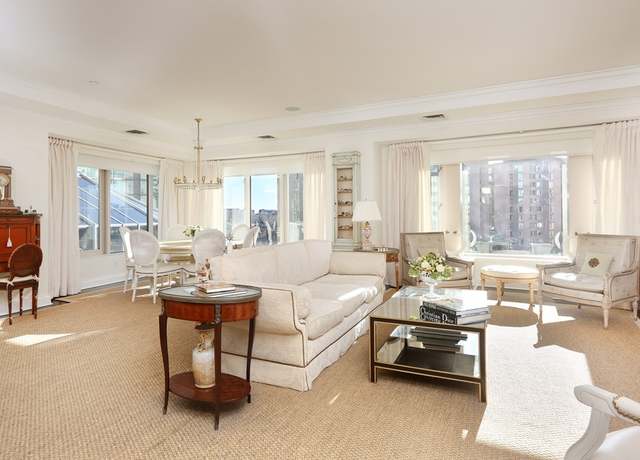 Property at 100 Belvidere St Unit 4G, Boston, MA 02199, 3 beds, 2.5 baths