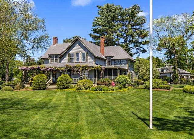 Property at 70 King Caesar Rd, Duxbury, MA 02332, 4 beds, 2 baths